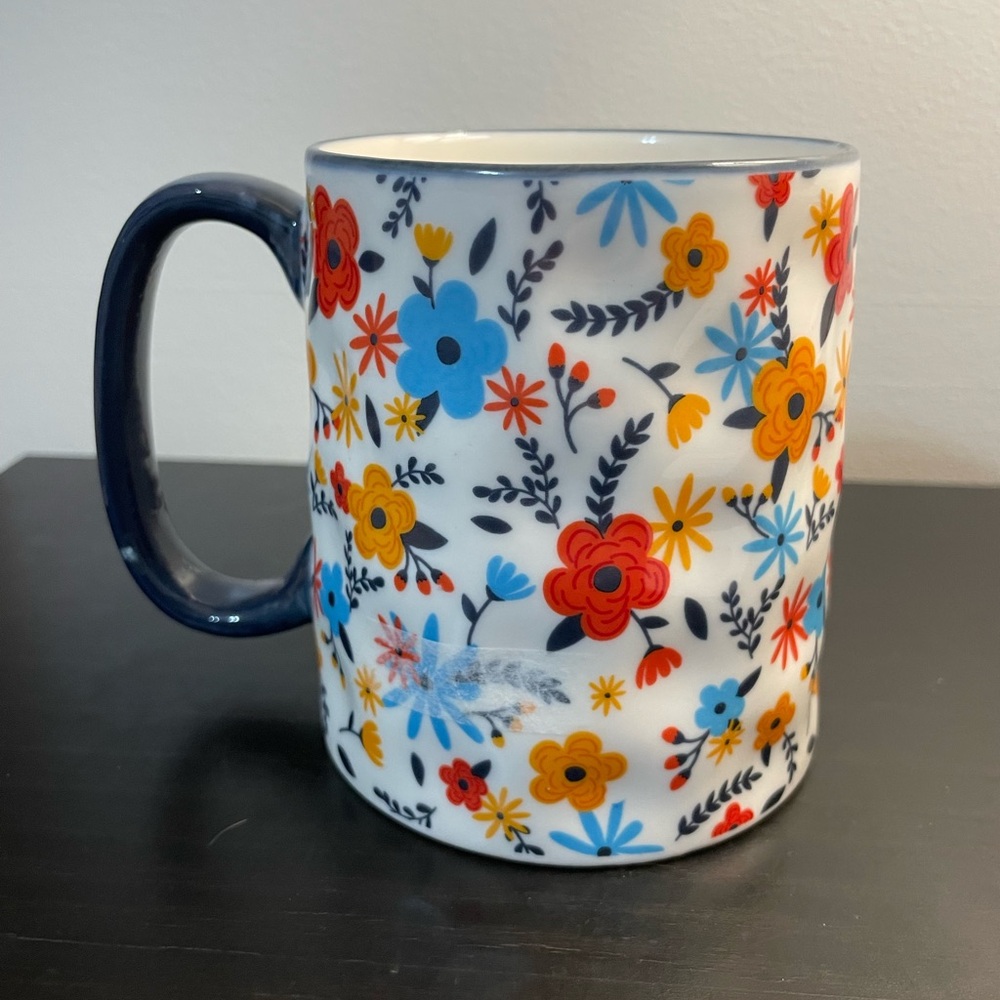 10 Strawberry Street Floral Mug